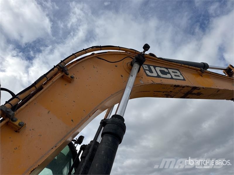 JCB JS240NC Pelle Sur Chenilles Tracked Excavator Crawler excavators