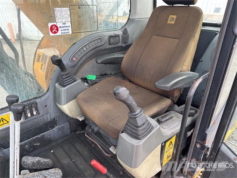 JCB JS240NC Pelle Sur Chenilles Tracked Excavator Crawler excavators