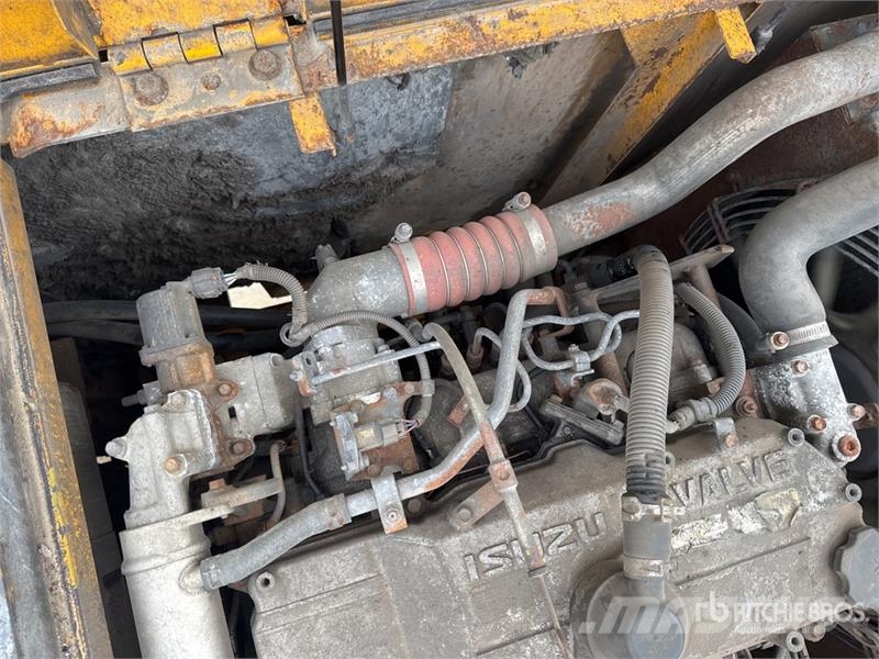 JCB JS240NC Pelle Sur Chenilles Tracked Excavator Crawler excavators
