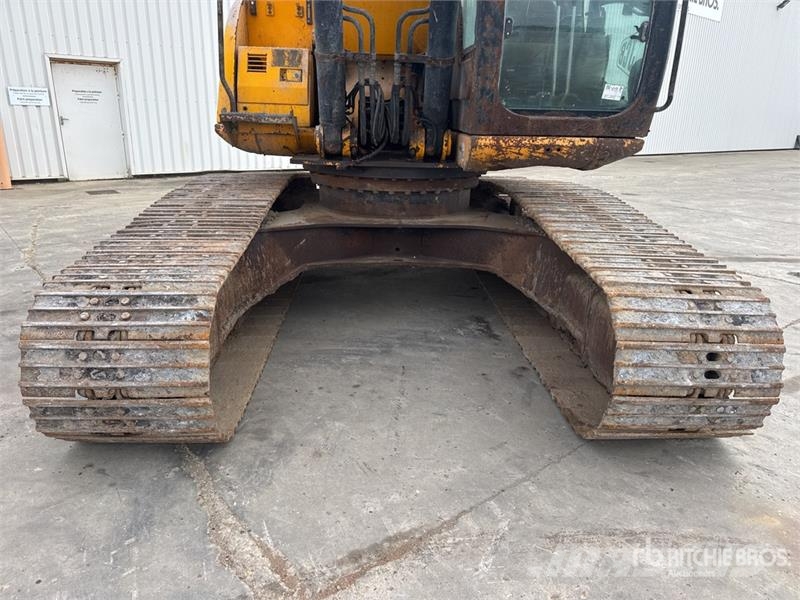 JCB JS240NC Pelle Sur Chenilles Tracked Excavator Crawler excavators
