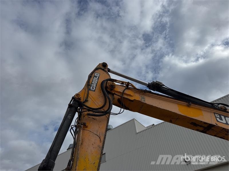 JCB JS240NC Pelle Sur Chenilles Tracked Excavator Crawler excavators