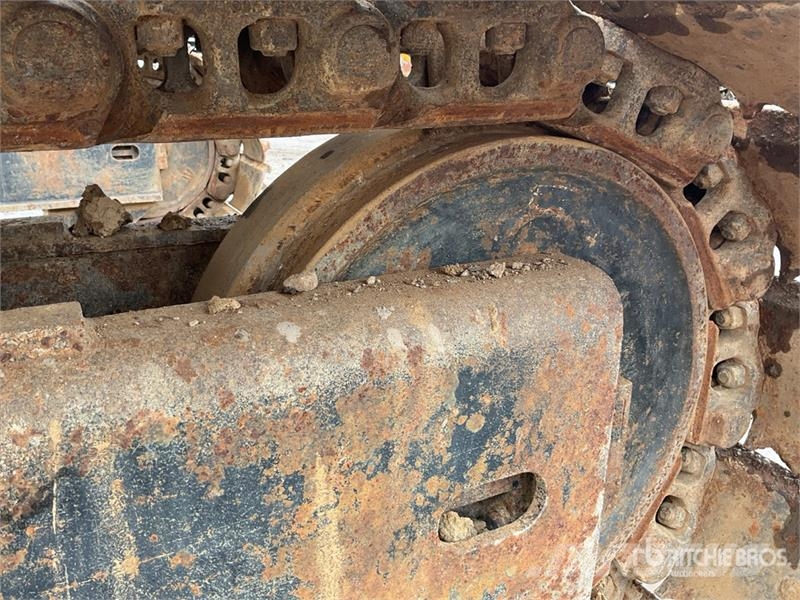 JCB JS330 Long Reach Tracked Excavator Crawler excavators