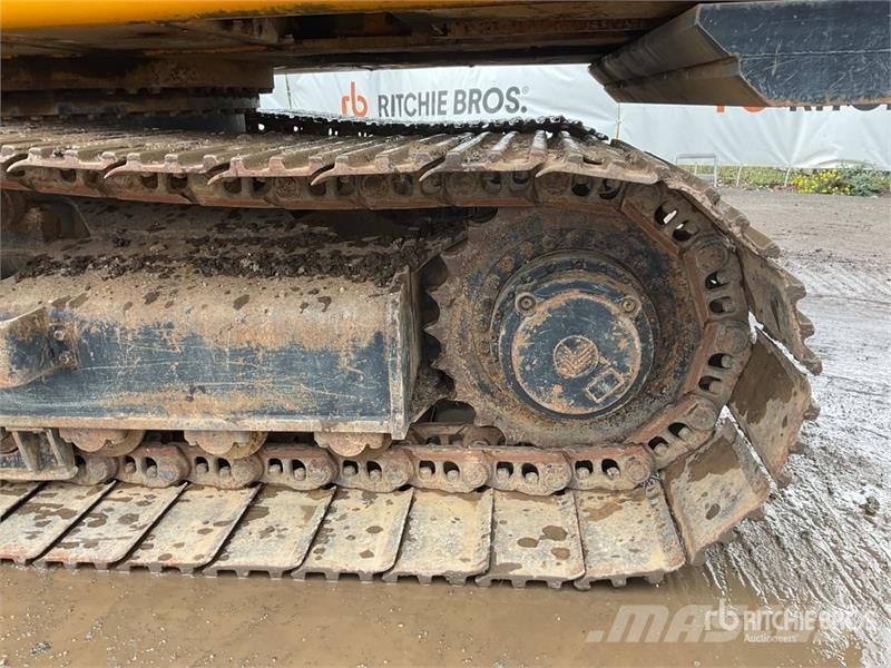 JCB JS330 Long Reach Tracked Excavator Crawler excavators