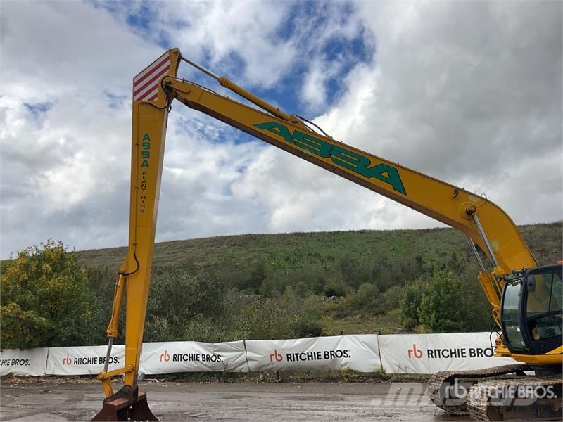 JCB JS330 Long Reach Tracked Excavator Crawler excavators