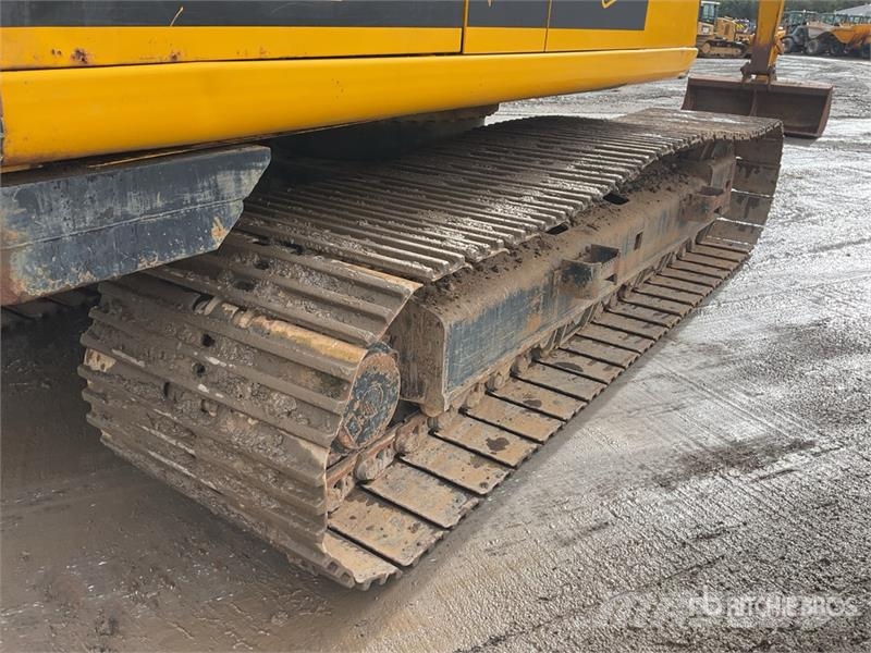 JCB JS330 Long Reach Tracked Excavator Crawler excavators