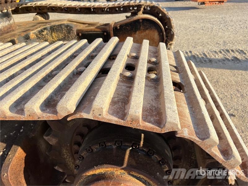 JCB JS330 Tracked Excavator Верижен екскаватор