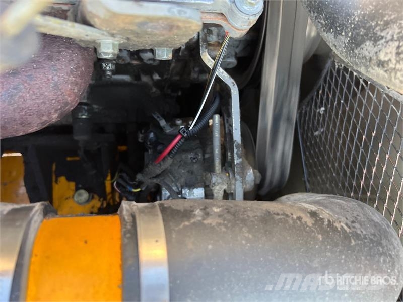 JCB JS330 Tracked Excavator Верижен екскаватор