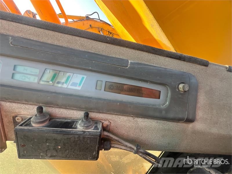 JCB JS330 Tracked Excavator Верижен екскаватор
