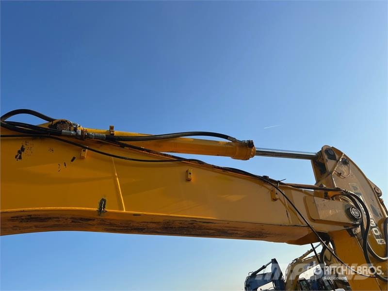 JCB JS330 Tracked Excavator Верижен екскаватор