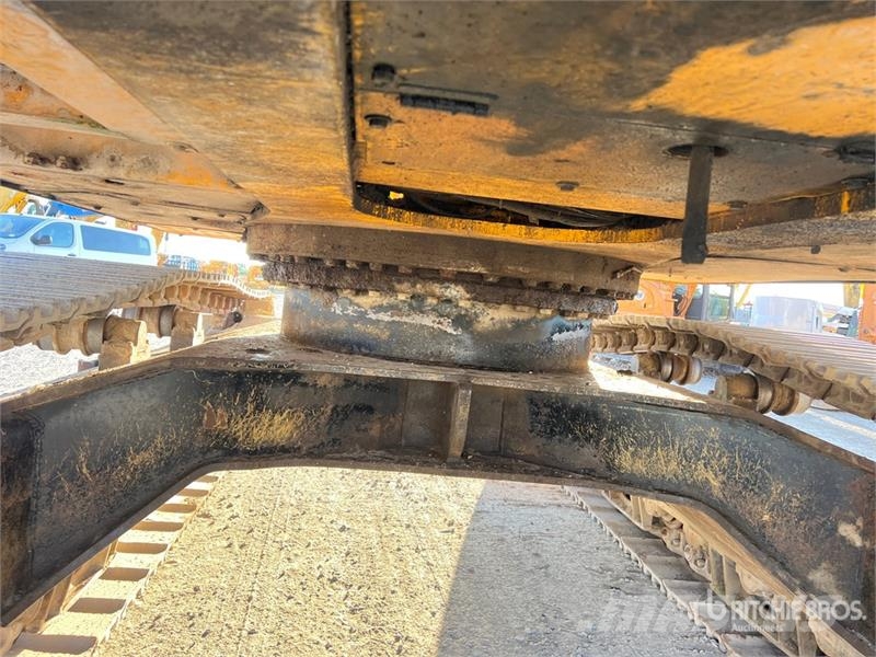 JCB JS330 Tracked Excavator Верижен екскаватор