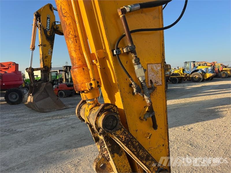 JCB JS330 Tracked Excavator Верижен екскаватор