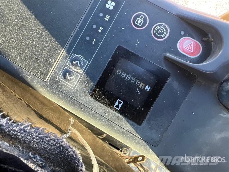 JCB JS330 Tracked Excavator Верижен екскаватор