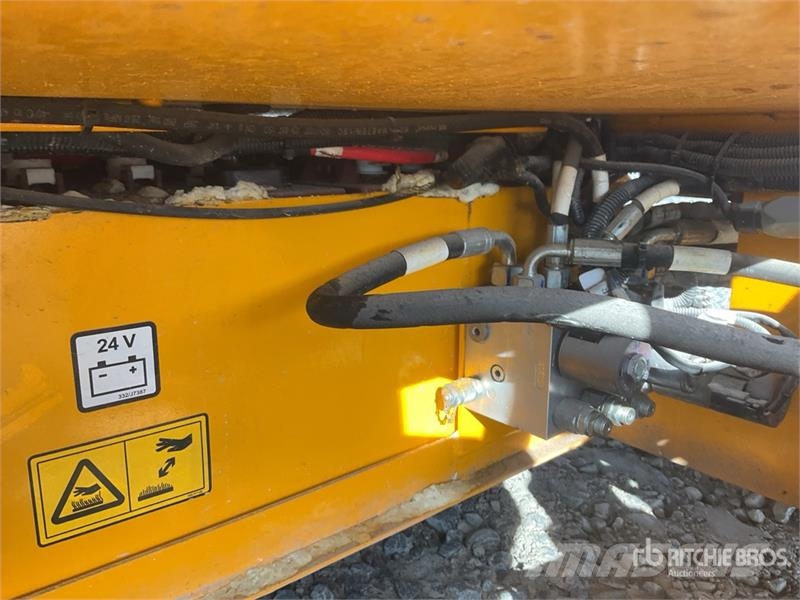 JCB S1930E Electric Scissor Lift (Inoperable) Scissor lifts