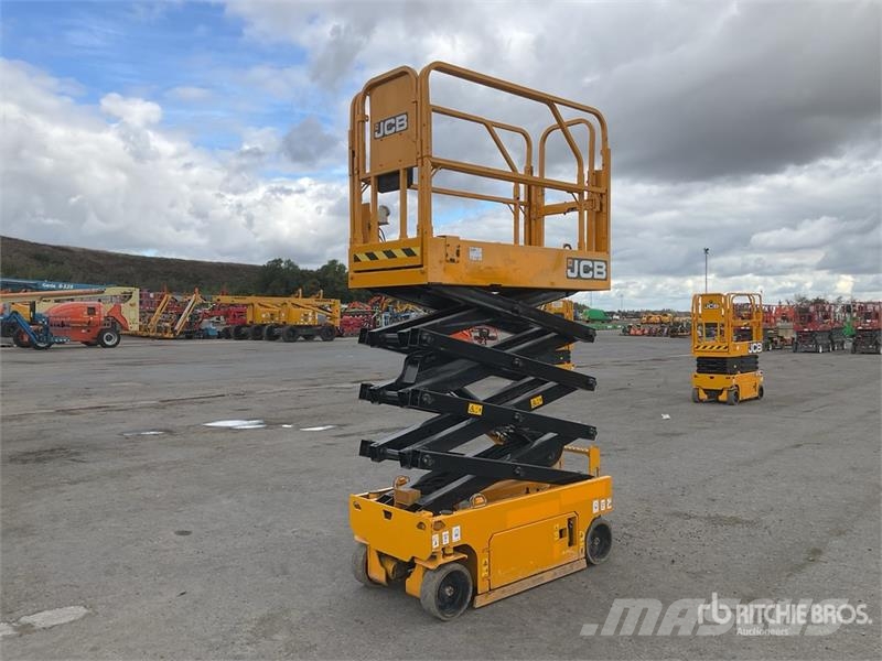 JCB S1930E Electric Scissor Lift 가위형 리프트