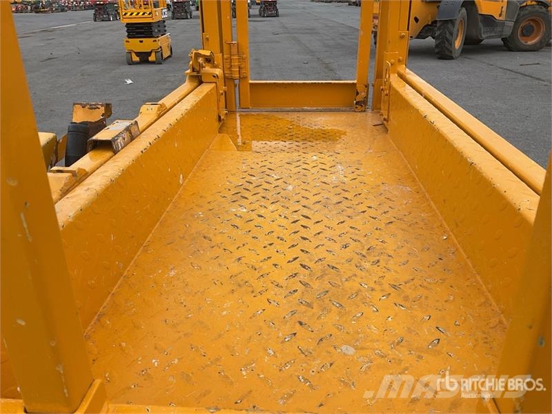 JCB S1930E Electric Scissor Lift 가위형 리프트