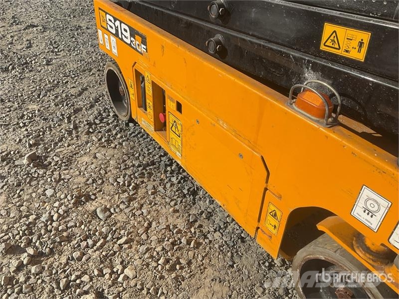 JCB S1930E Electric Scissor Lift (Inoperable) Scissor lifts