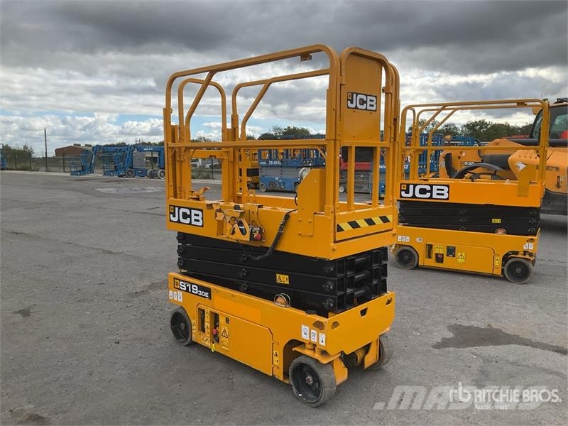 JCB S1930E Electric Scissor Lift 가위형 리프트