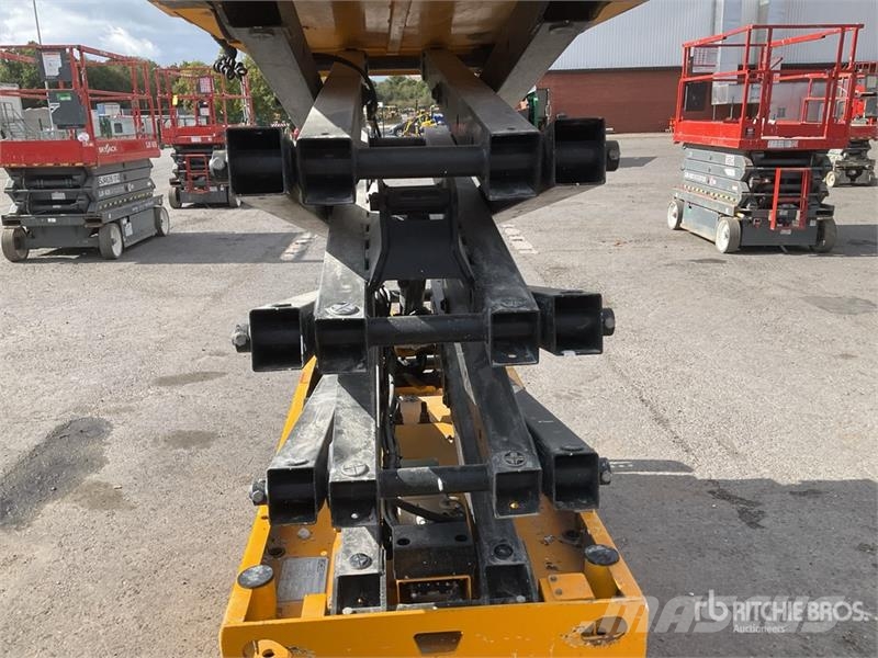 JCB S1930E Electric Scissor Lift 가위형 리프트