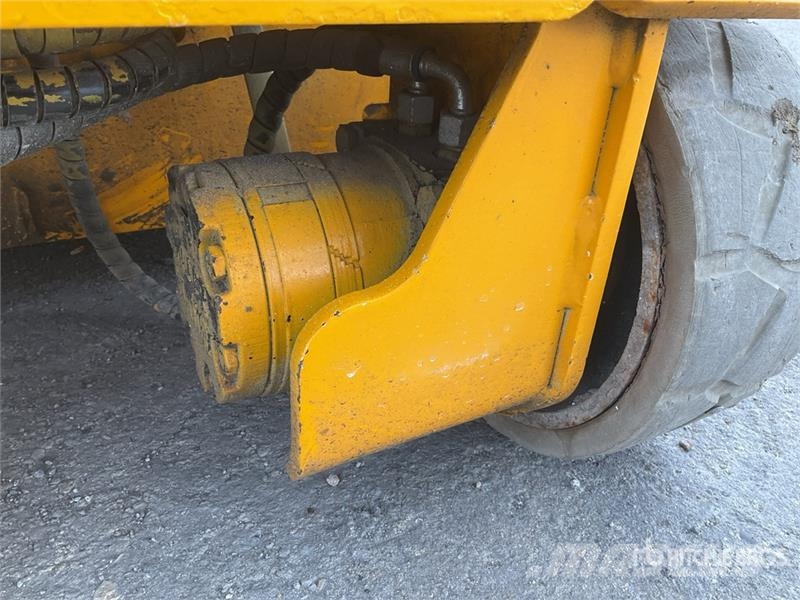 JCB S1930E Electric Scissor Lift 가위형 리프트