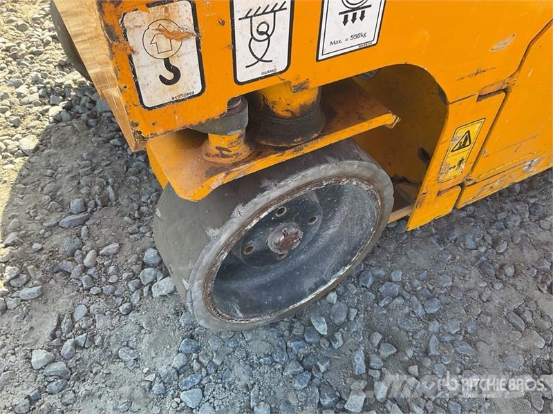 JCB S1930E Electric Scissor Lift (Inoperable) Scissor lifts