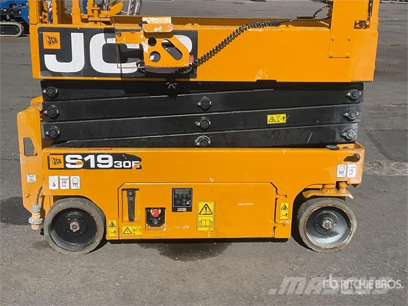 JCB S1930E Electric Scissor Lift 가위형 리프트