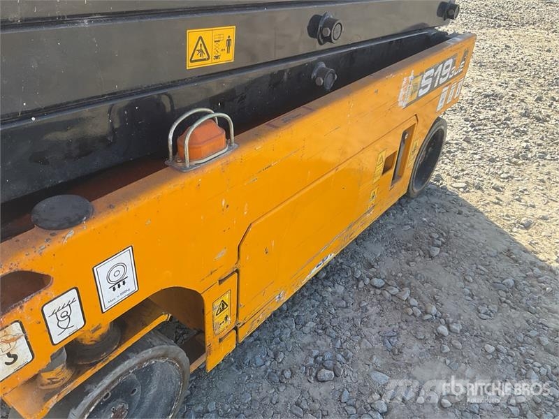 JCB S1930E Electric Scissor Lift (Inoperable) Scissor lifts