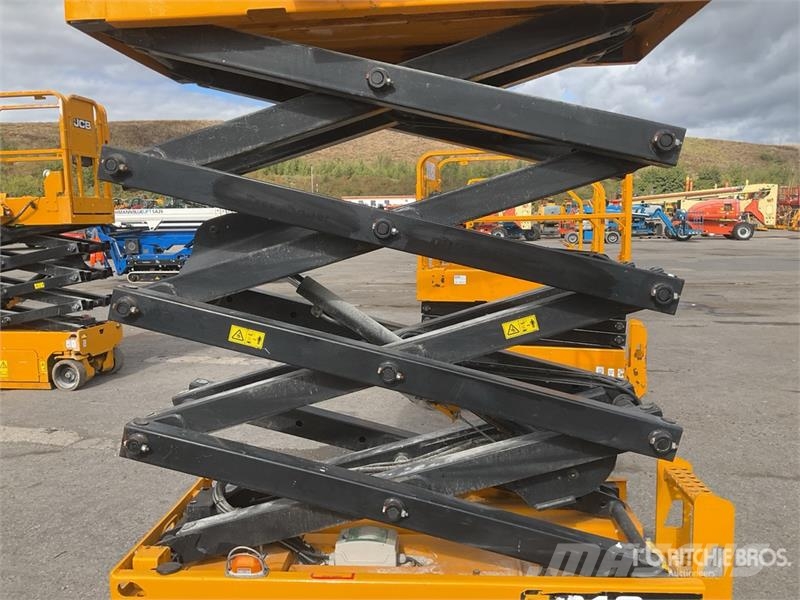 JCB S1930E Electric Scissor Lift 가위형 리프트