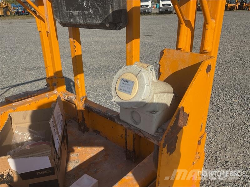 JCB S1930E Electric Scissor Lift (Inoperable) Scissor lifts