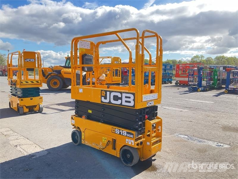 JCB S1930E Electric Scissor Lift 가위형 리프트