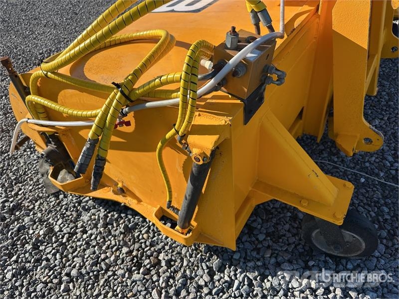 JCB Sweeper Attachment Perii