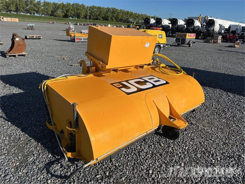 JCB Sweeper Attachment Perii