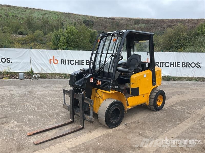 JCB TLT30D مناولات متداخلة