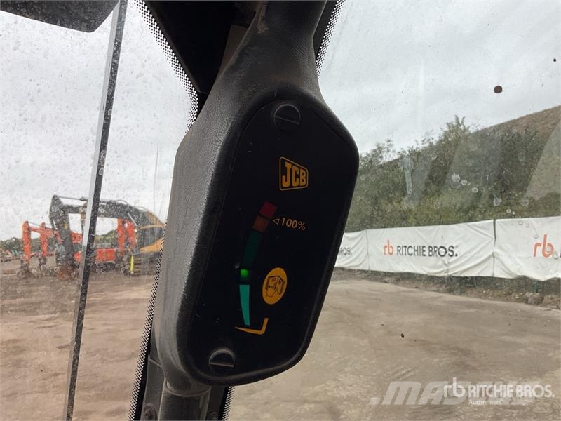 JCB TLT35D مناولات متداخلة