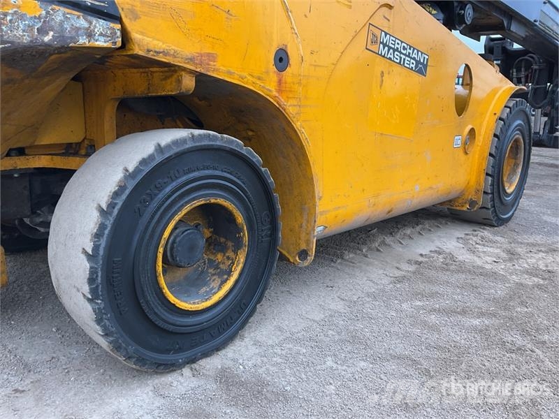 JCB TLT35D مناولات متداخلة