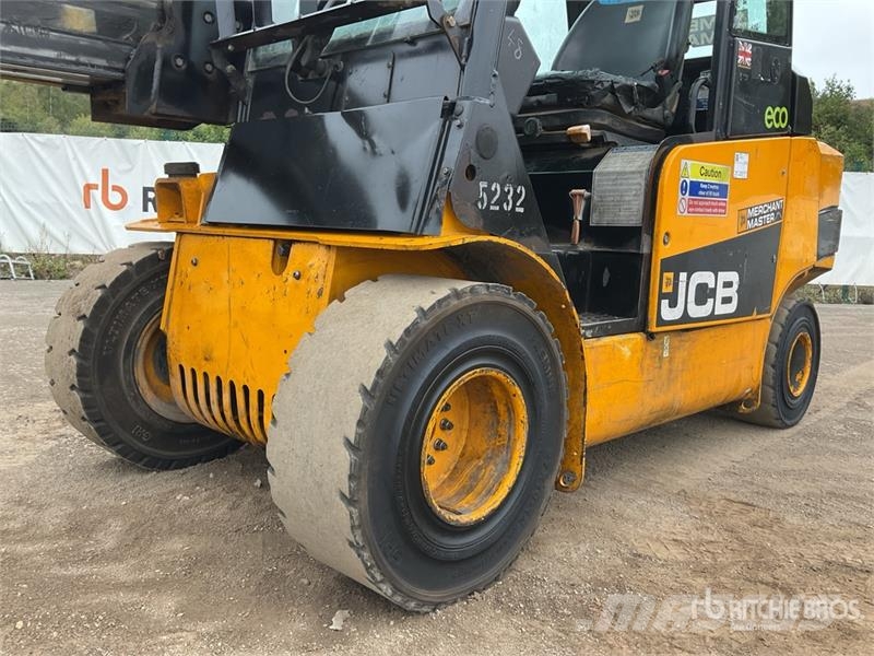 JCB TLT35D مناولات متداخلة