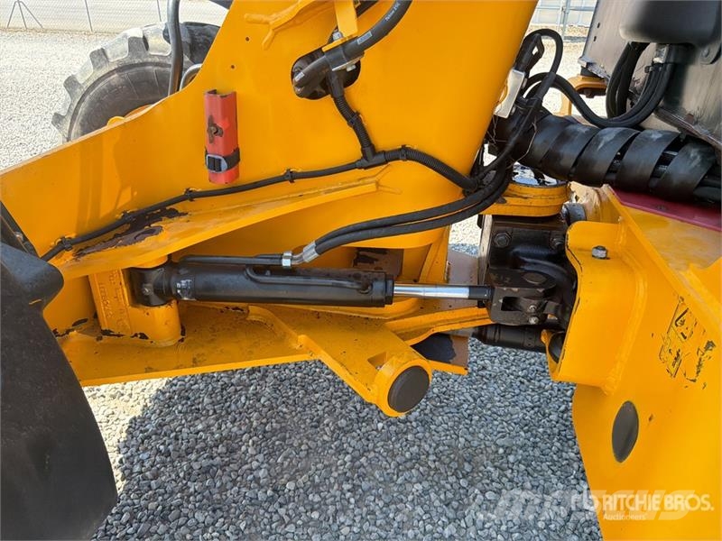 JCB TM320 Agri Wheel Loader Rataslaadurid