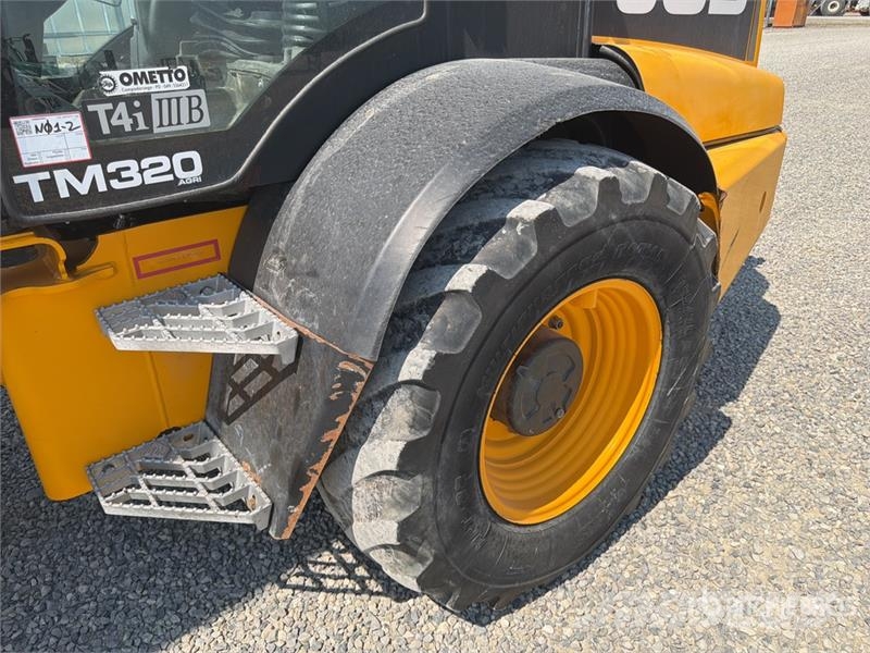 JCB TM320 Agri Wheel Loader Rataslaadurid