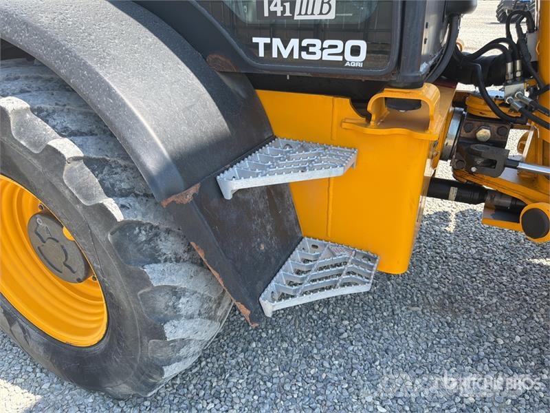 JCB TM320 Agri Wheel Loader Rataslaadurid
