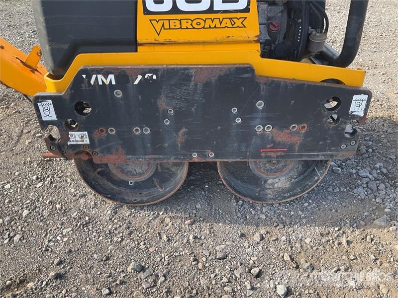 JCB VDM70 Walk Behind Roller Citi veltņi