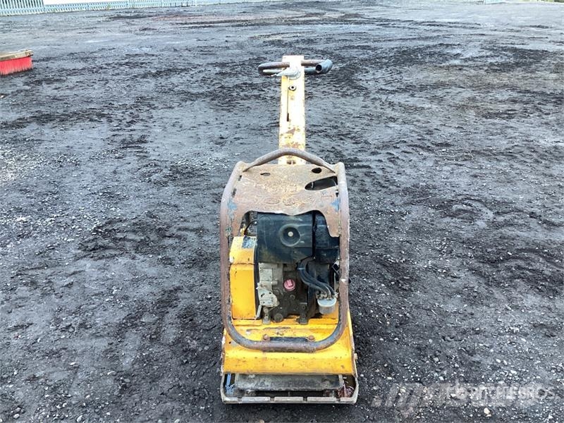 JCB Vibratory Plate Compactor دكاكات أفقية