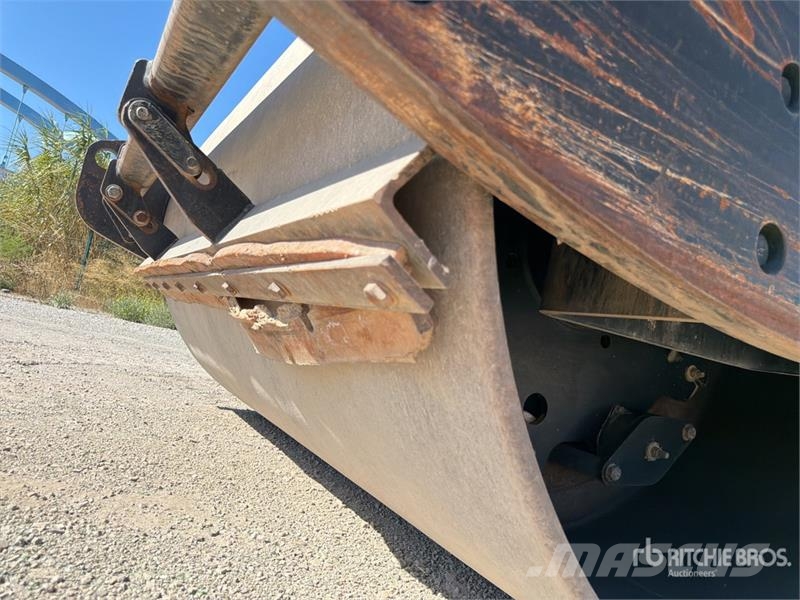 JCB VM115 Compacteur Monocylindre Smooth Drum Compacto Rouleaux monocylindre