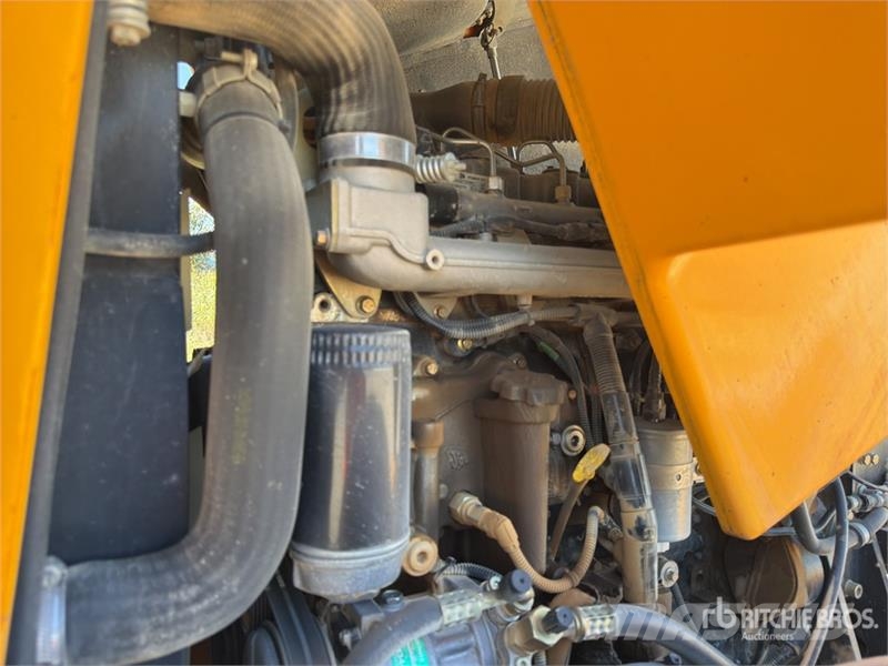 JCB VM115 Compacteur Monocylindre Smooth Drum Compacto Rouleaux monocylindre