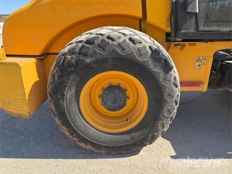 JCB VM115 Compacteur Monocylindre Smooth Drum Compacto Rouleaux monocylindre