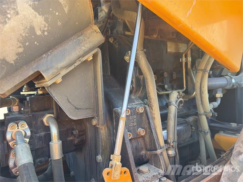 JCB VM115HD Compacteur Monocylindre Smooth Drum Compac Rouleaux monocylindre