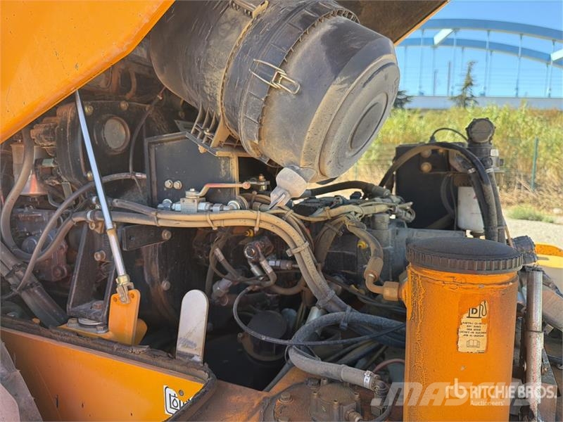 JCB VM115HD Compacteur Monocylindre Smooth Drum Compac Rouleaux monocylindre