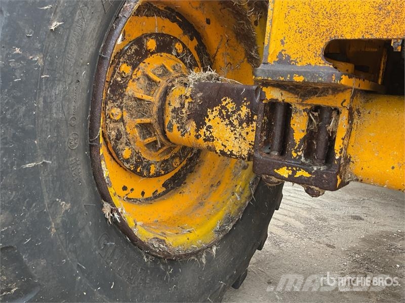 JCB Wheel Loader لوادر بعجل