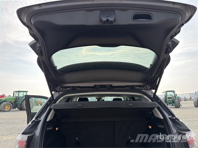 Jeep Compass 1.3 Compass 1.3 96 KW Night Eagle SUV Cars