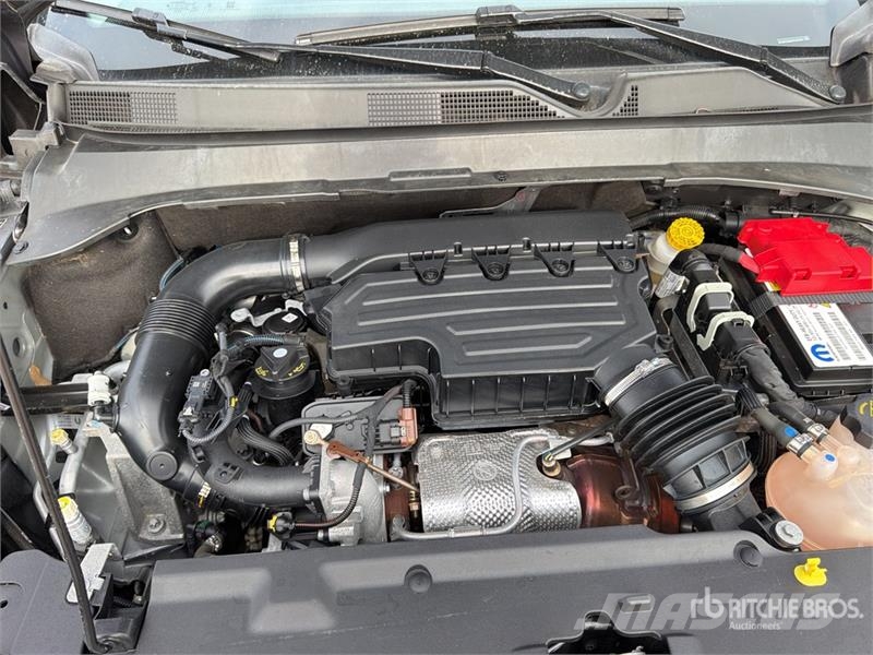 Jeep Compass 1.3 Compass 1.3 96 KW Night Eagle SUV Cars