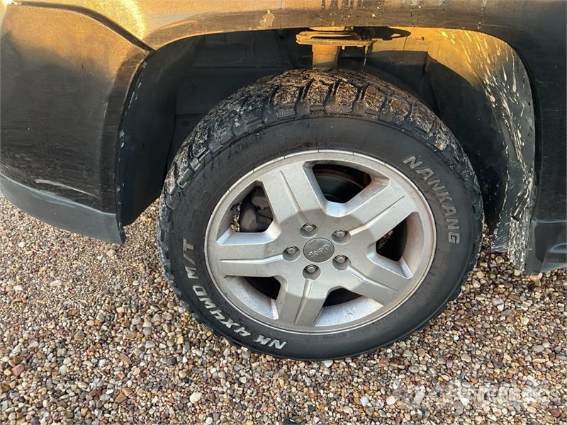 Jeep Compass 4WD SUV Cars