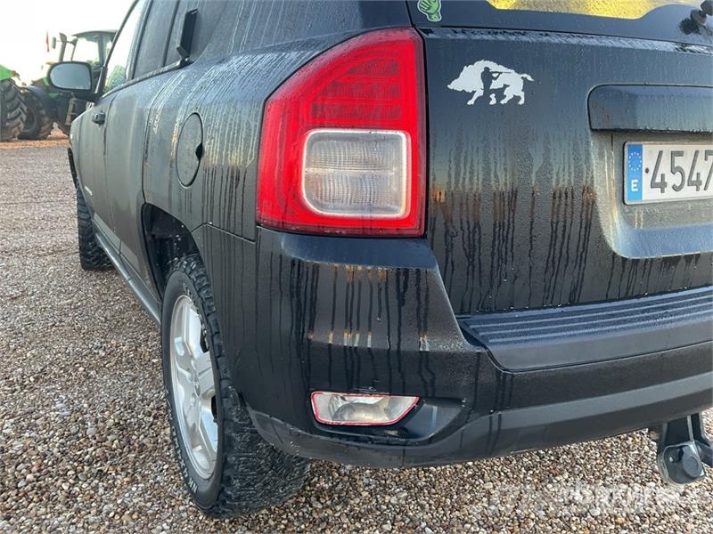 Jeep Compass 4WD SUV Cars